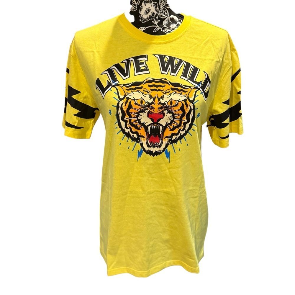 NWT Sole Goat  Vibrant Yellow 'Live Wild' Tiger Graphic Tee  Striped Sleeves-L